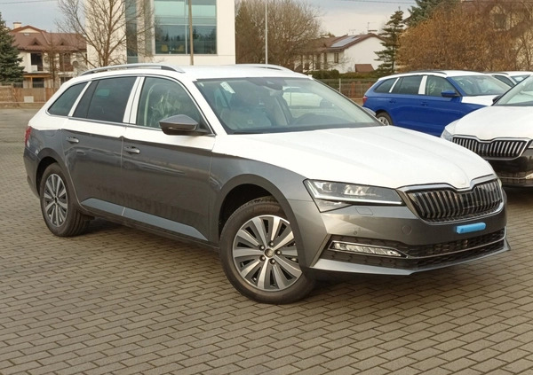 Skoda Superb cena 220340 przebieg: 1, rok produkcji 2024 z Kęty małe 46